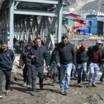 मुख्य सचिव आनंद बर्द्धन ने चार धाम यात्रा की तैयारियों और व्यवस्थाओं को परखा