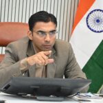 मुख्यमंत्री की प्रेरणा से अग्रणी पक्ति के योद्धाओं को सशक्त बनाते डीएम सविन