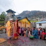 डेस्टिनेशन वेडिंग के लिए देश-विदेश से पहुंच रहे हैं लोग रुद्रप्रयाग स्थित त्रिजुगीनारायण मन्दिर