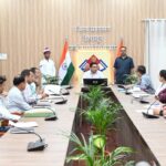 अवैध निर्माण के खिलाफ होगी सख्त कार्रवाई, अनियमितता नहीं की जाएगी बर्दाश्त: डीएम