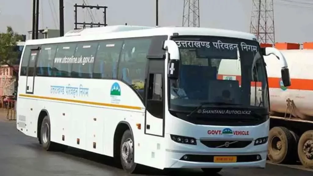 09_06_2025-volvo_bus_dehradun_23959273