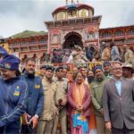 केदारनाथ-बदरीनाथ पहुंची दिल्ली की सीएम रेखा गुप्ता, बाबा केदार के दर्शन कर हुई धन्य