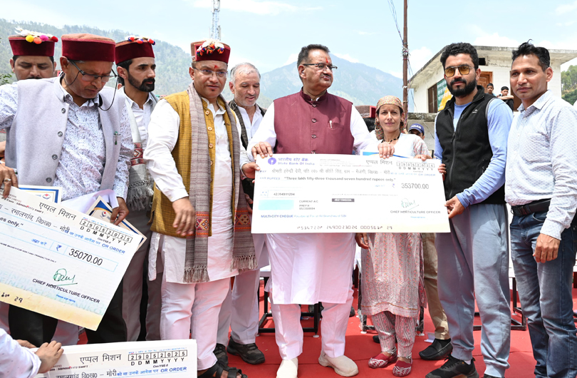 Agriculture-Minister-Ganesh-Joshi