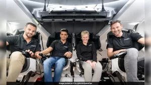 rp1h7ro4_shubhanshu-shukla-peggy-whitson-axiom-4_625x300_10_June_25