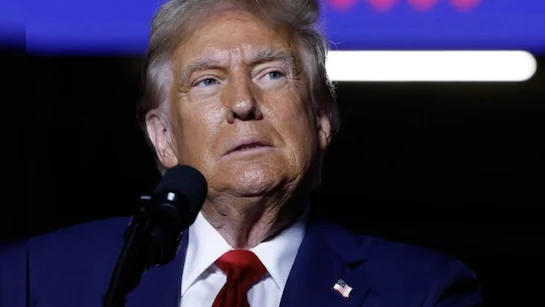 uebq98o8_trump_625x300_27_May_25