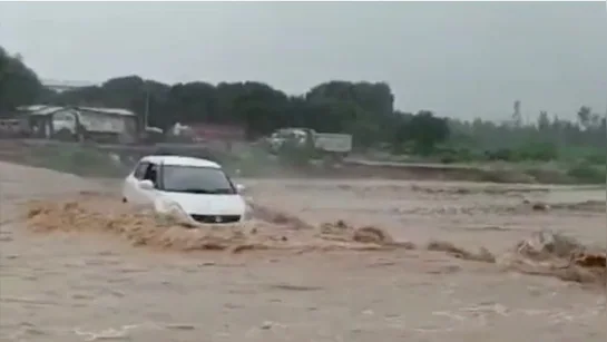 ke2h35vs_dehradun_625x300_18_August_25