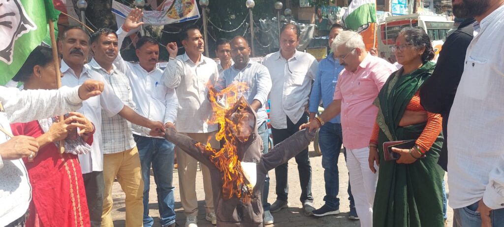 f2794db7-7fd2-4759-9544-aceb85d25a76