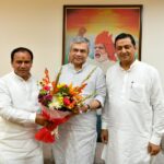 गढ़वाल सांसद बलूनी और मंत्री डॉ. रावत ने की केन्द्रीय रेल मंत्री अश्विनी वैष्णव से भेंट