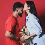 RCB की ऐतिहासिक जीत के बाद विराट कोहली और अनुष्का शर्मा का इमोशनल पल वायरल