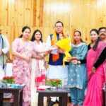 मुख्यमंत्री धामी ने जिला पंचायत अध्यक्षों और ब्लॉक प्रमुखों से किया संवाद