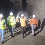मुख्य सचिव ने किया लखवाड़ बहुउद्देशीय परियोजना का निरीक्षण