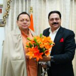 मुख्यमंत्री धामी से पिछड़ा वर्ग कल्याण परिषद के उपाध्यक्ष अशोक वर्मा ने की भेंट