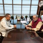 कृषि मंत्री गणेश जोशी ने केंद्रीय मंत्री गिरिराज सिंह से की भेंट