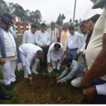 ताकुला पॉलिटेक्निक में शिक्षा मंत्री डॉ. धन सिंह रावत ने किया वृक्षारोपण, दिया हरित उत्तराखण्ड का संदेश