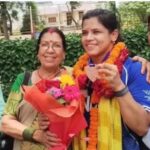कॉमनवेल्थ में कांस्य जीतकर लौटीं उन्नति शर्मा का देहरादून में भव्य स्वागत
