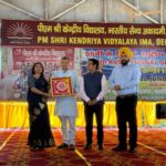 मेयर सौरभ थपलियाल ने किया राष्ट्रीय बालिका फुटबॉल प्रतियोगिता का शुभारंभ