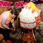 गंगोत्री धाम पहुंचे मुख्य सचिव आनंद बर्द्धन, मां गंगा से की प्रदेश की सुख-समृद्धि की कामना